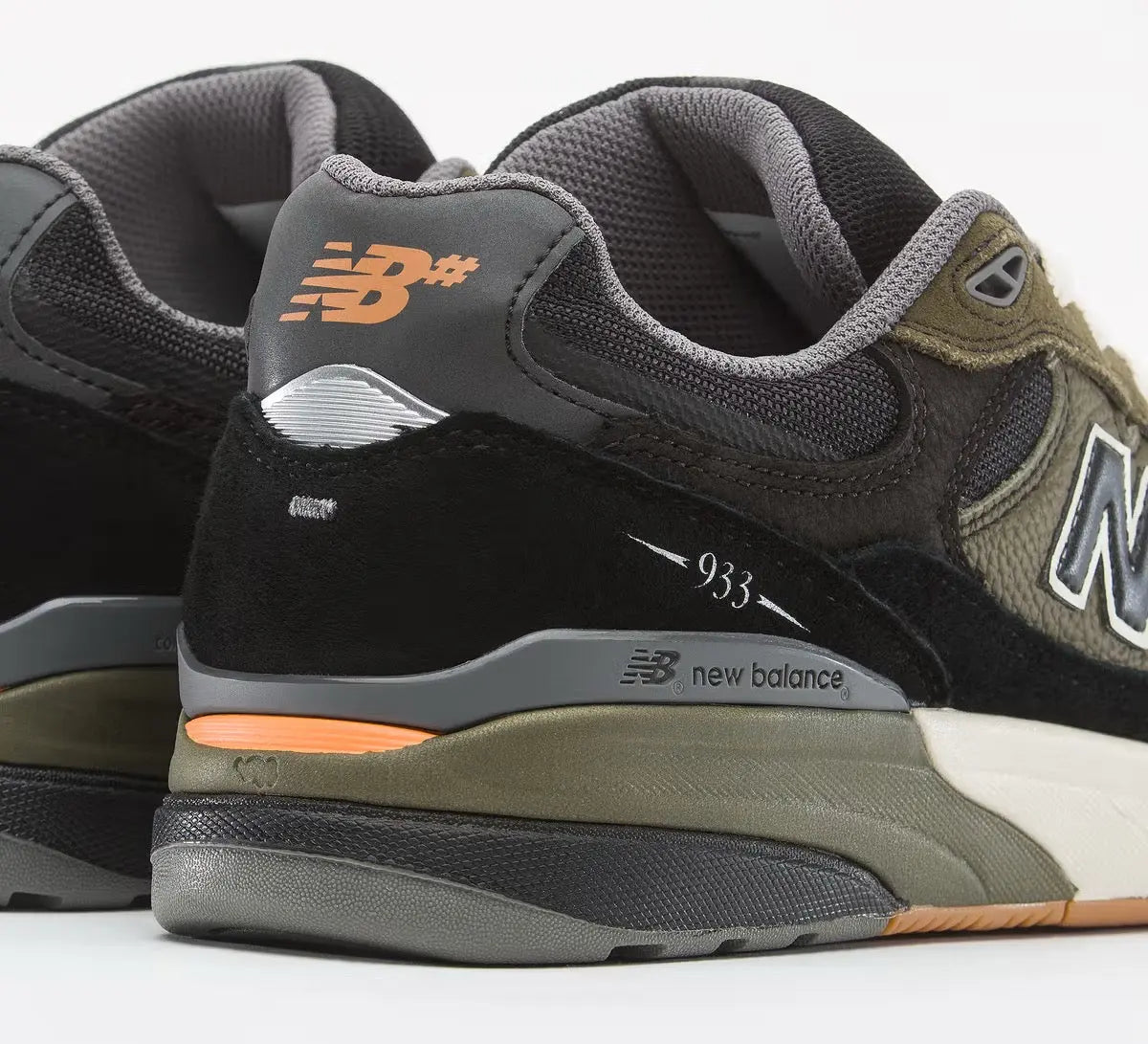 New Balance Numeric Andrew Reynolds 933 Shoes - Black/Green New Balance