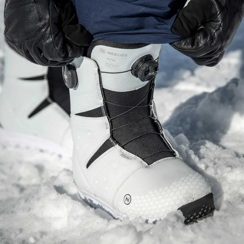 Nideckerr Altai Men's Snowboard Boots - White NIDECKER