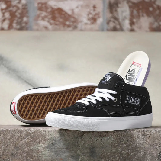 Vans Skate Half Cab Shoes - Black/White VANS