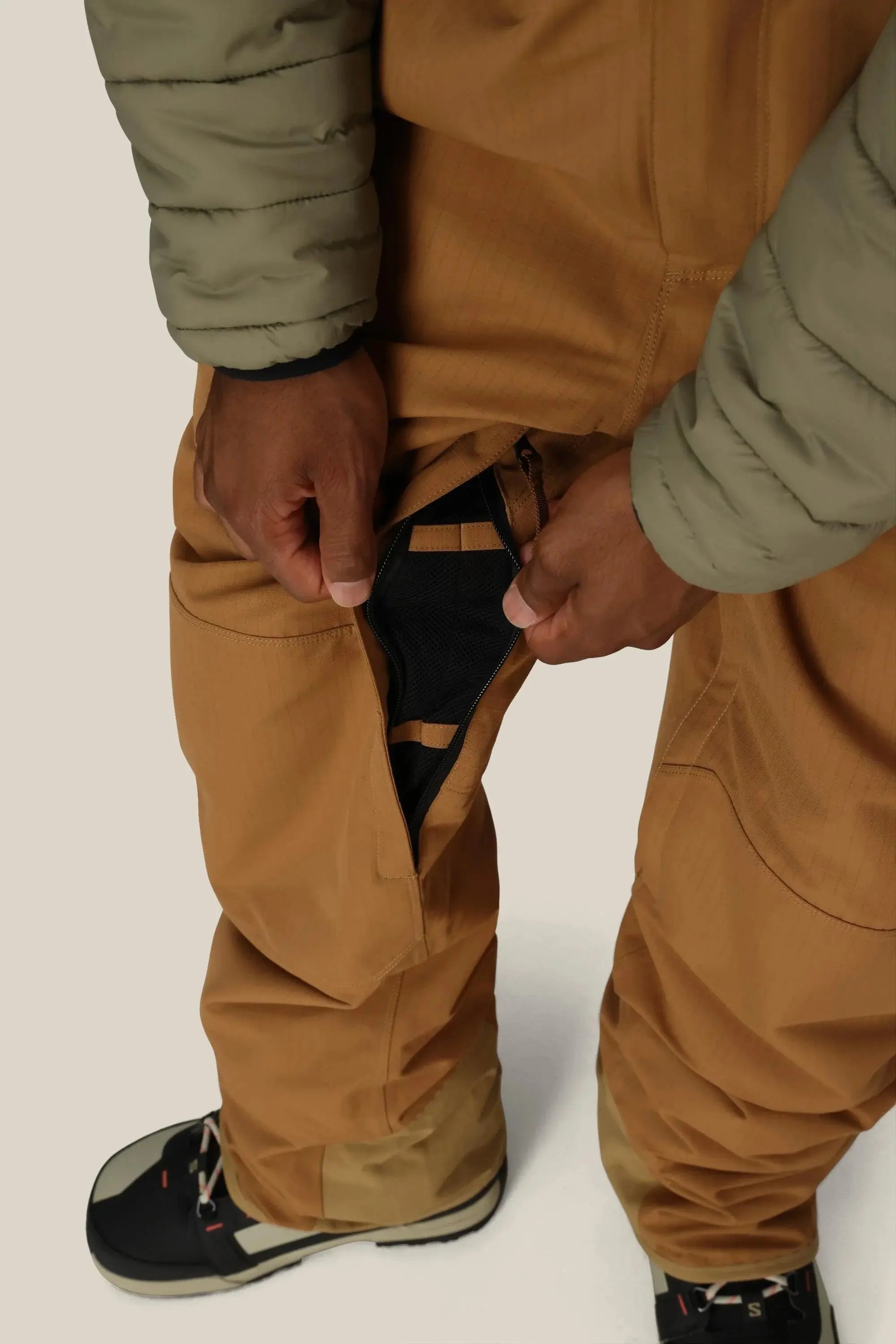 686 Hot Lap Bib Snow Pants - Caramel Ripstop 686