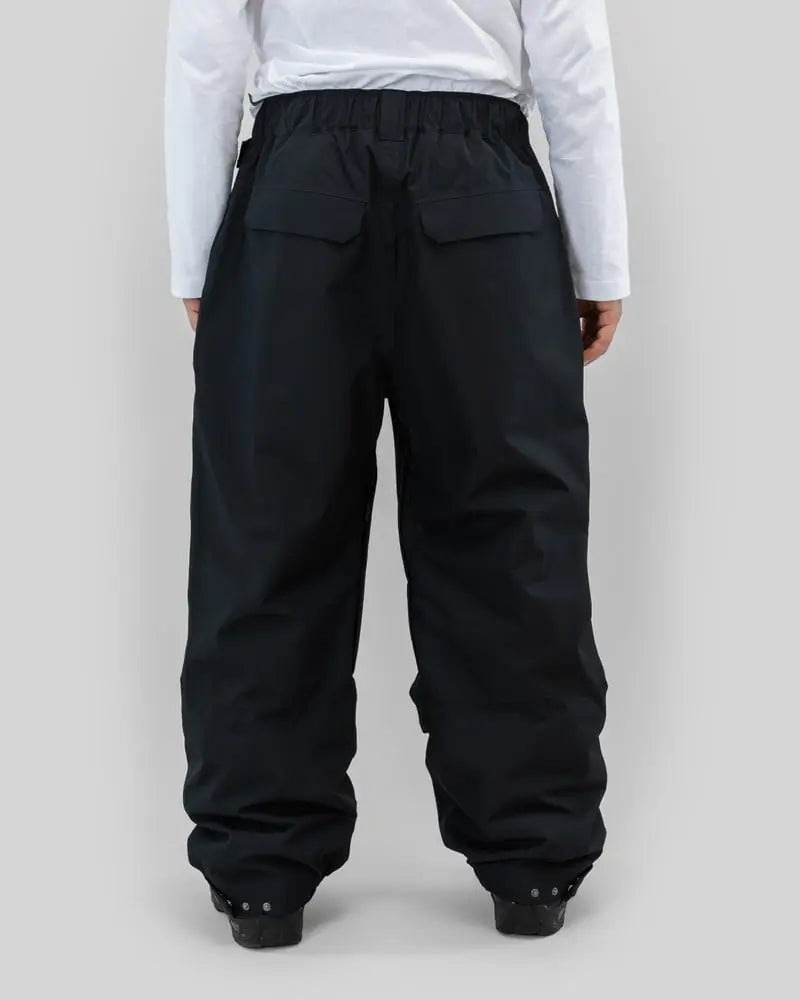 Beyond Medals Nostalgia 2L Snow Pants - Black Beyond Medals