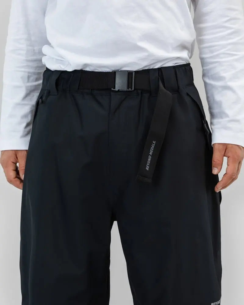 Beyond Medals Nostalgia 2L Snow Pants - Black Beyond Medals