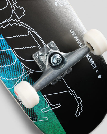 Globe G0 Hive 8.25 Complete Skateboard GLOBE