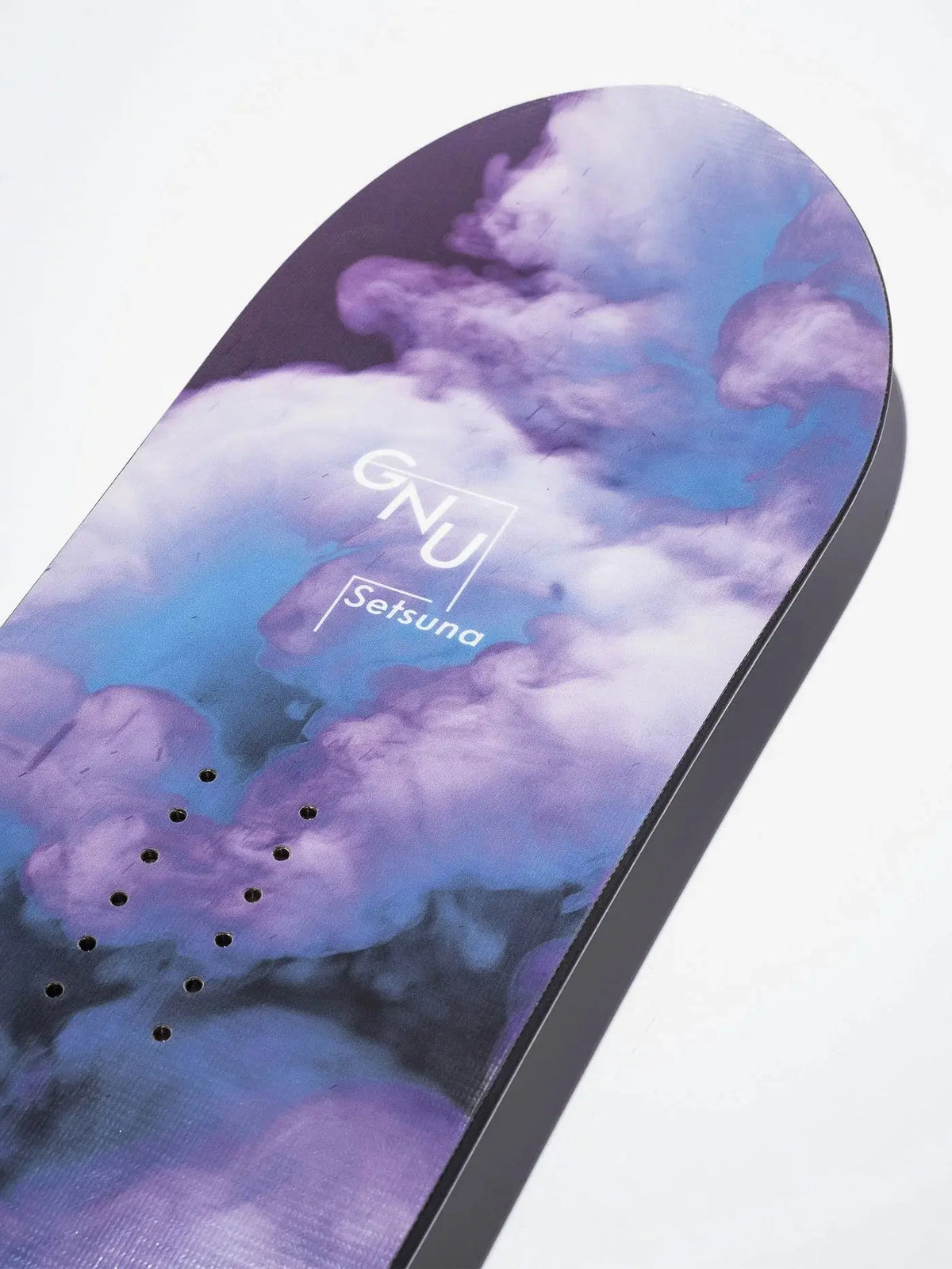 Gnu Setsuna Women's Snowboard 2027 GNU