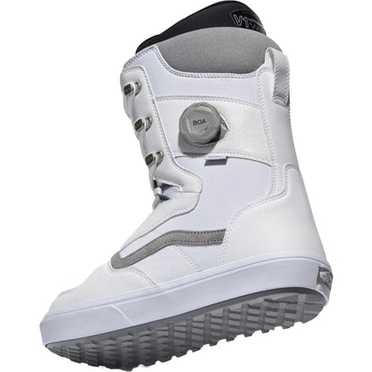 Vans Invado OG Snowboard Boots 2025 - White/Grey vans